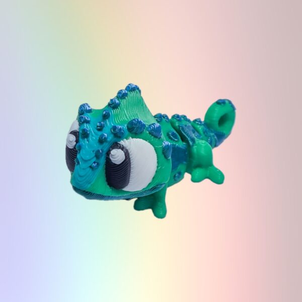 Articulated Pocket Chameleon